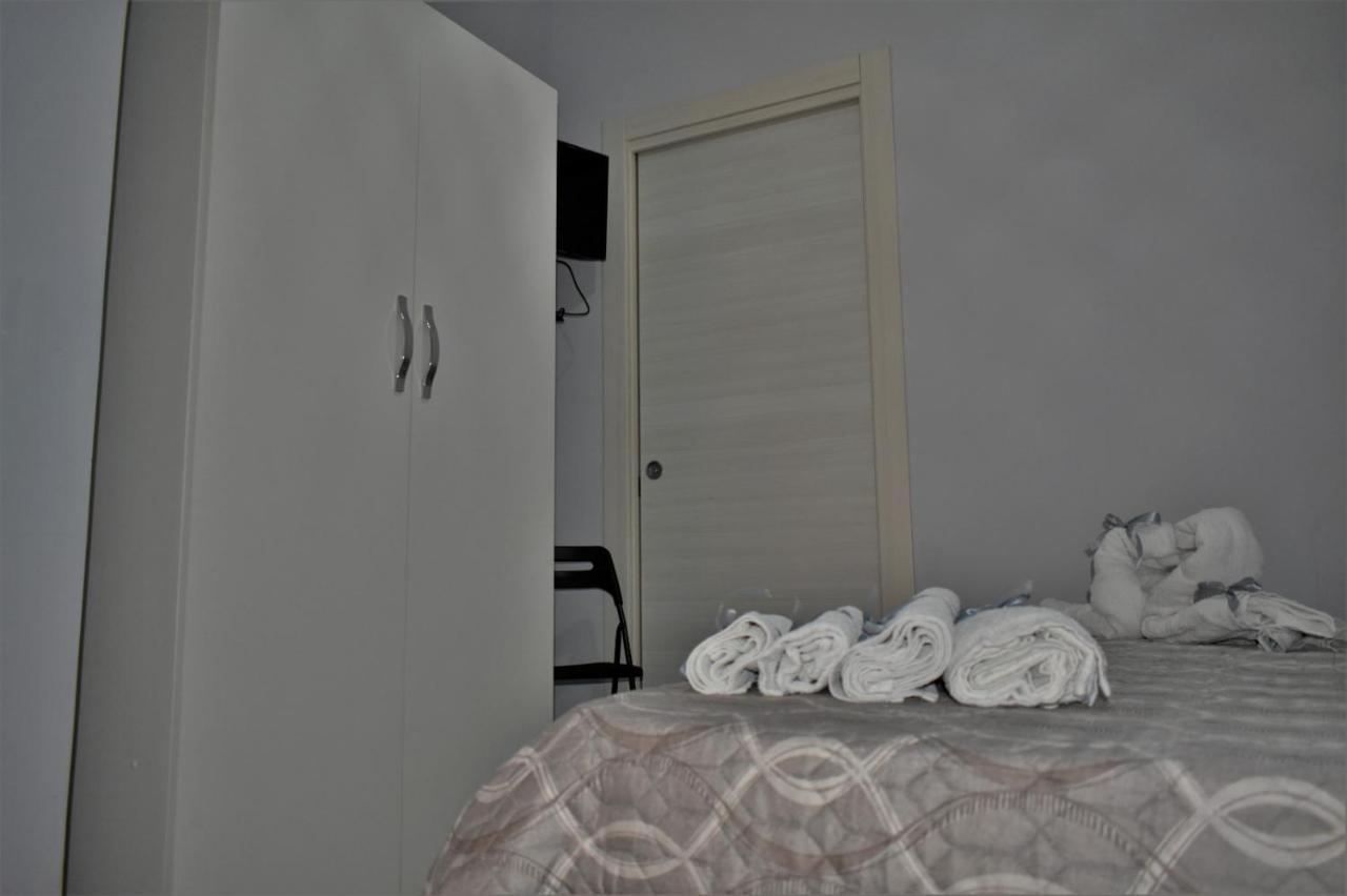 נאפולי B&B Della Fortuna מראה חיצוני תמונה